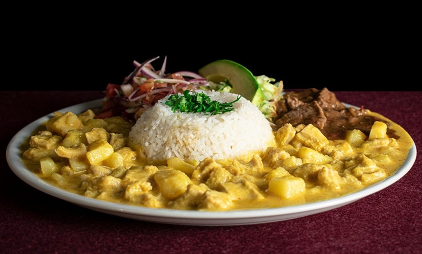 Image 5: Sabores únicos: menú ecuatoriano para 2 o 4 personas