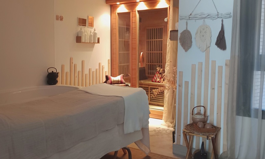 Image 2: 2 o 4 sesiones de radiofrecuencia corporal con vacumterapia 