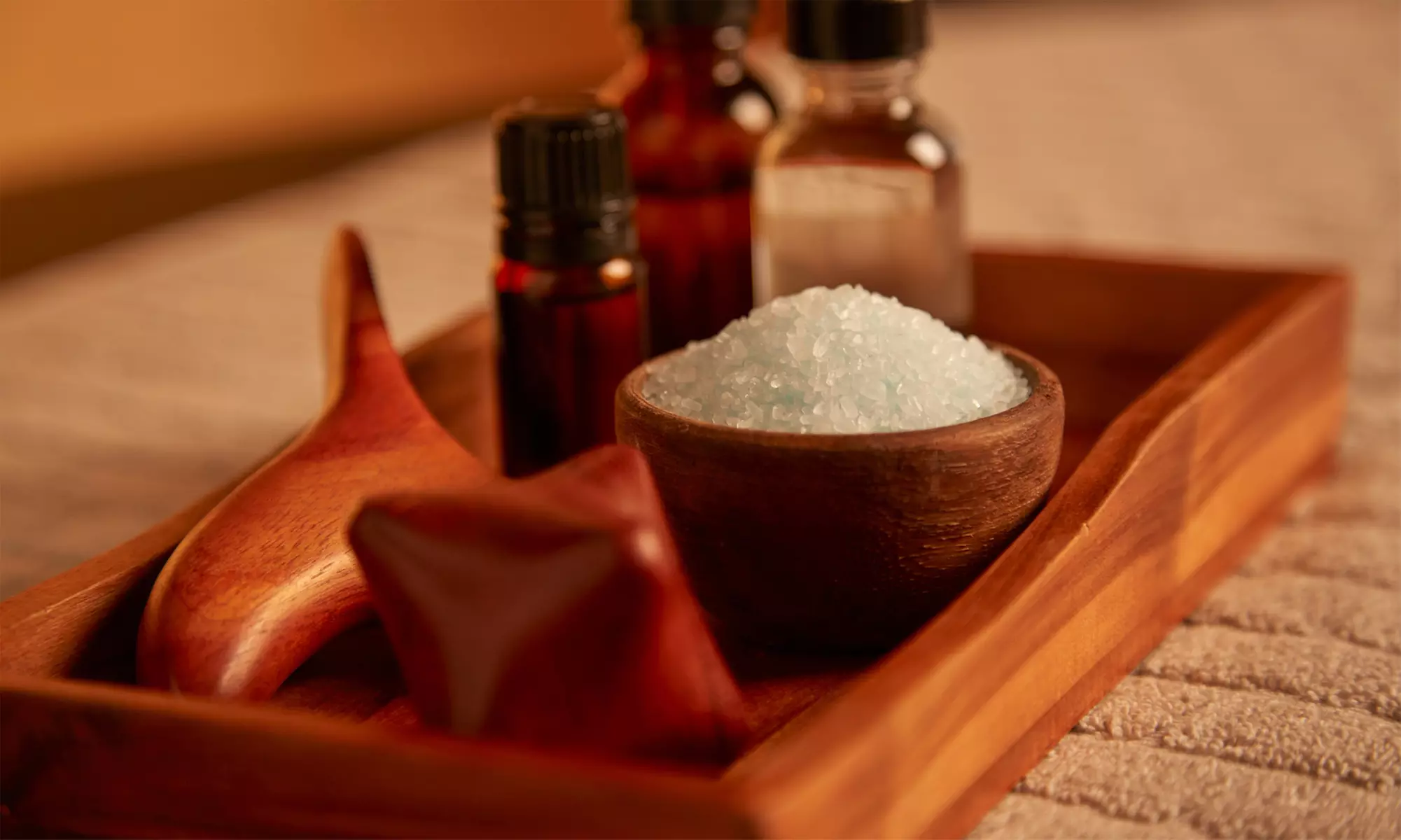 Get 60 Minute Swedish Massage, Deep Tissue Massage, Hot Stone Massage
 at CINQ-SAA BEAUTY SALON - Up to 63% Off - Second Medium