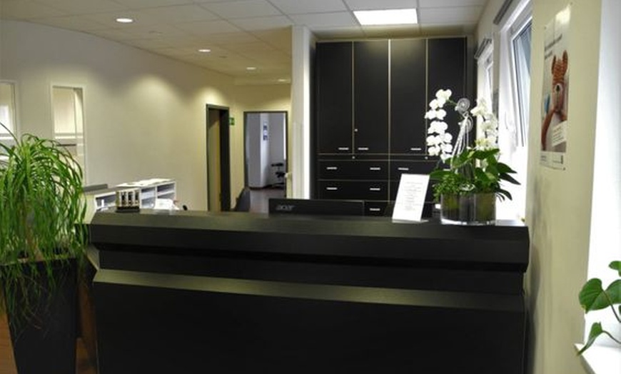 Image 1: Wertgutschein über 180 € od. 320 € für PRP-, PRF- od. Vampire-Lifting