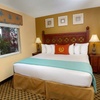 Image 6: Family-Friendly Villas Close to Top Attractions