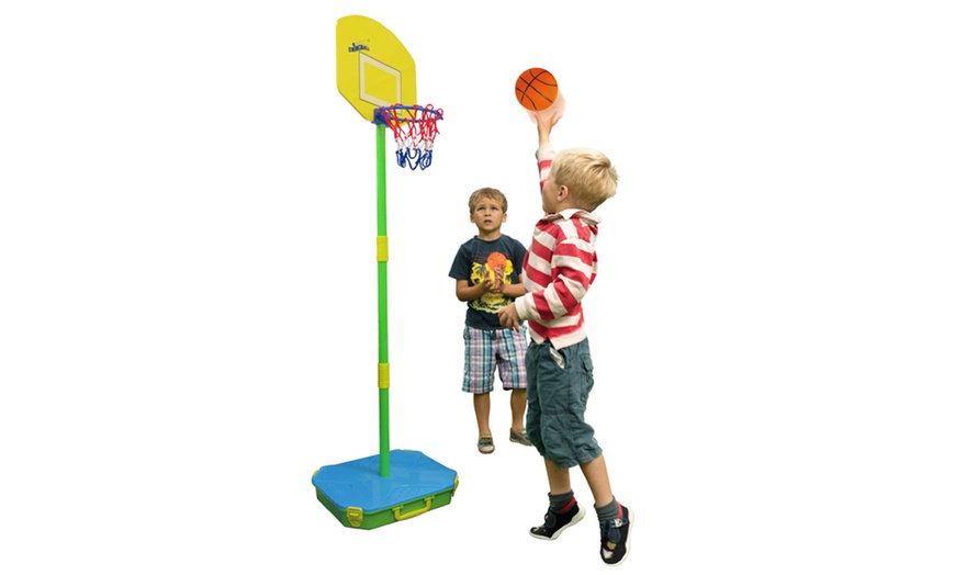 Image 7: Mookie Swingball Games