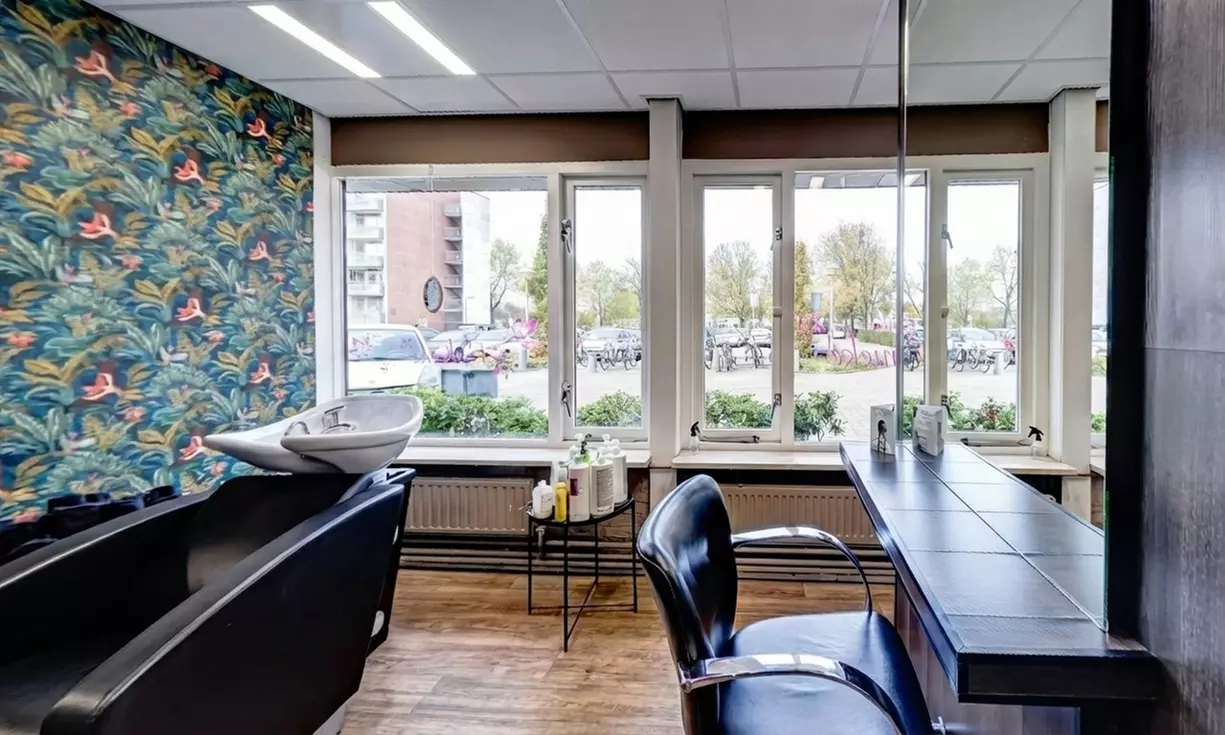 Als je haar maar goed zit: kappersbehandeling naar keuze