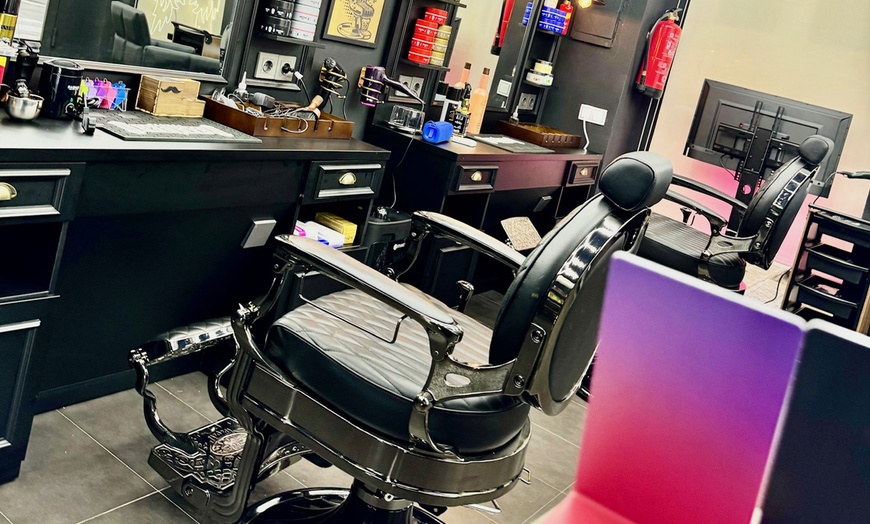 Image 8: Renueva tu estilo con lavado, corte, tinte, mechas y masaje