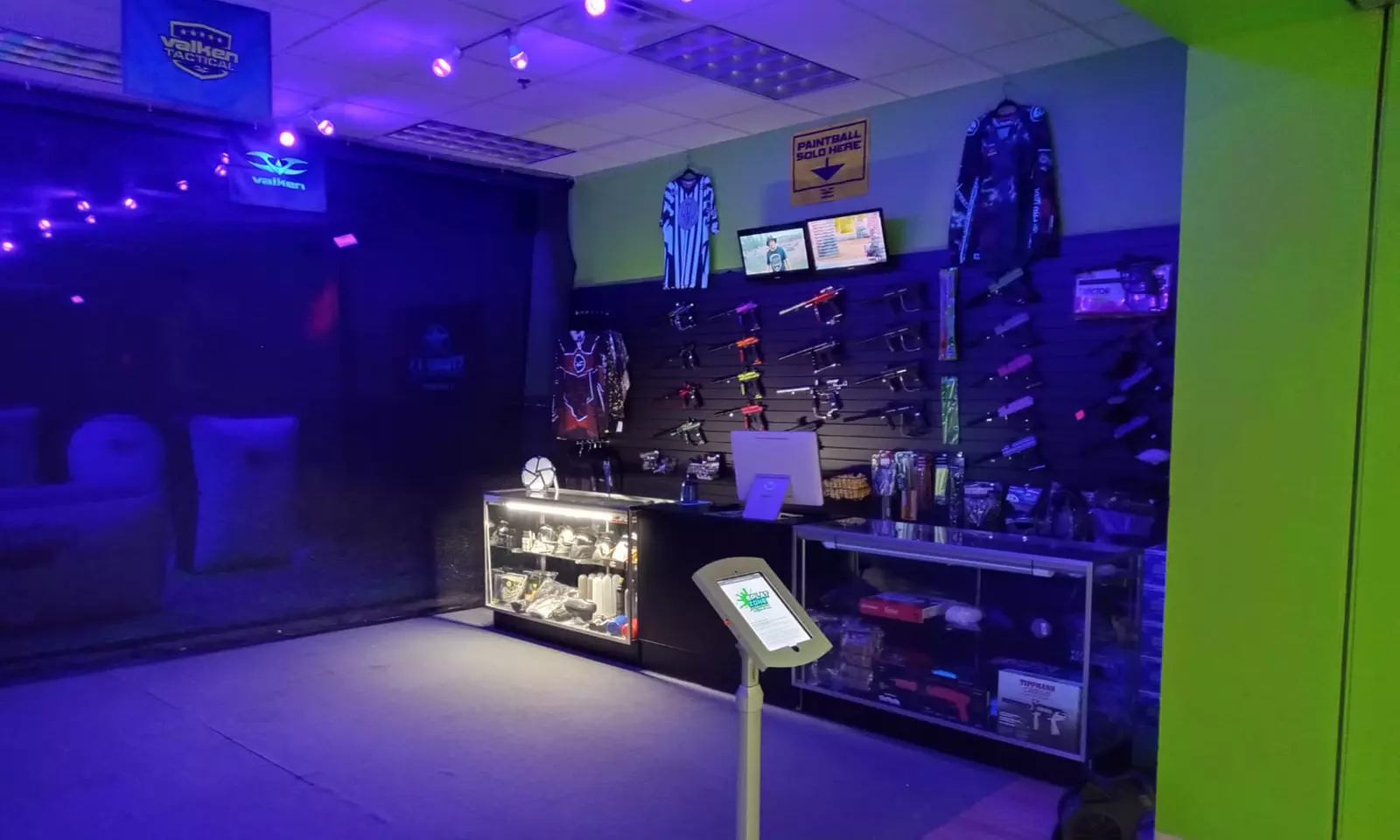 30-Min NERF or Laser Tag Glow Experience for Two, Four, or Six Players