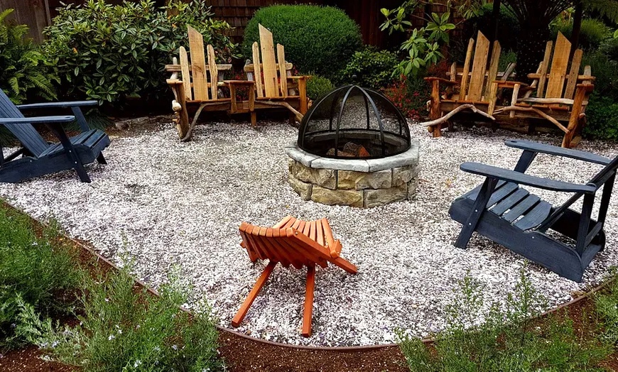 Image 9: Relax in spa-inspired luxury on the Mendocino Coast