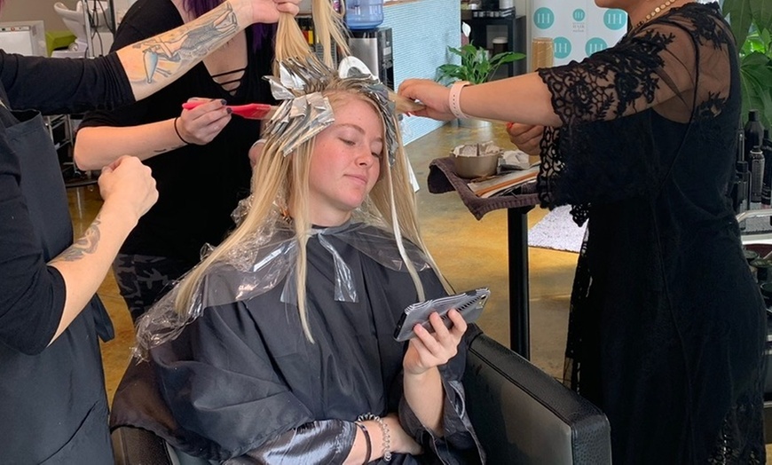 Image 1: Revamp Your Style with Professional Partial Highlights