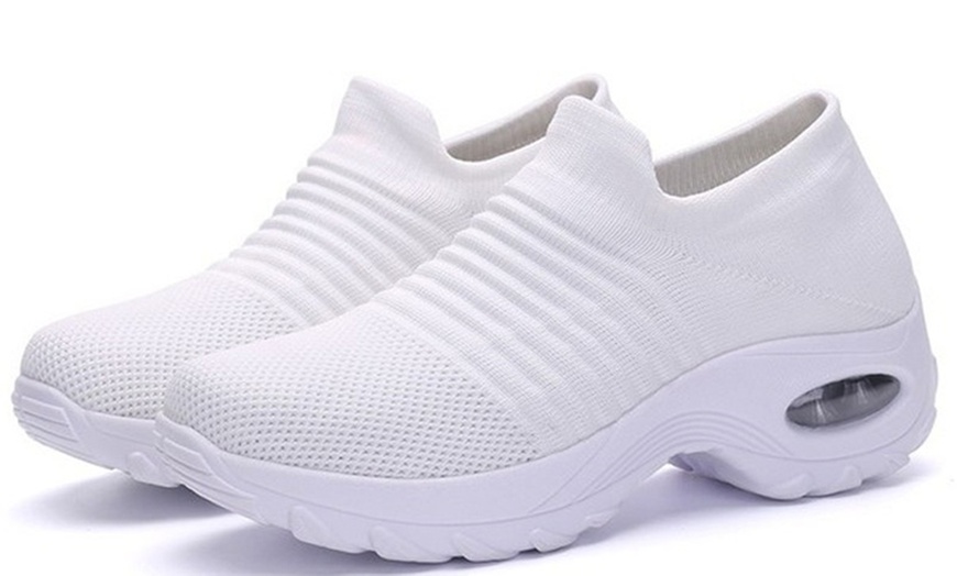 Image 15: Women's Mesh Comfortable Sneakers