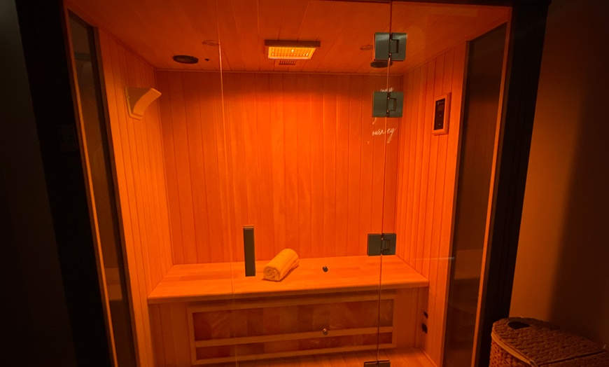 Image 3: Heights Wellness: Choice of Cryotherapy or Halo Salt Therapy

