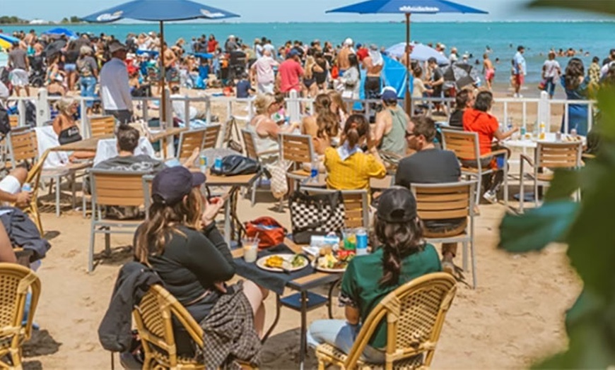 Image 17: Air & Water Show, All-Inclusive Wristbands @ Whispers Oak Street Beach