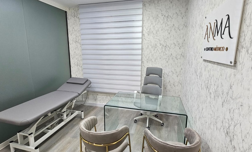 Image 2: Polinucleótidos en rostro completo o contorno de ojos