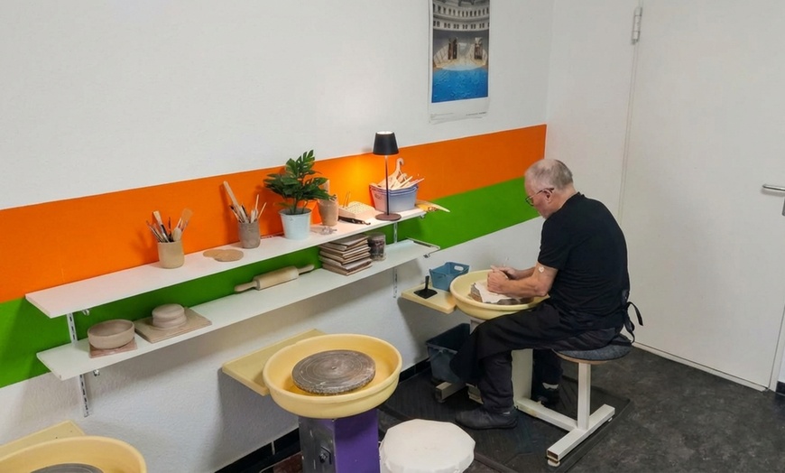 Image 2: Valentinstagsspecial - 2-stündiger Töpferkurs mit Prosecco