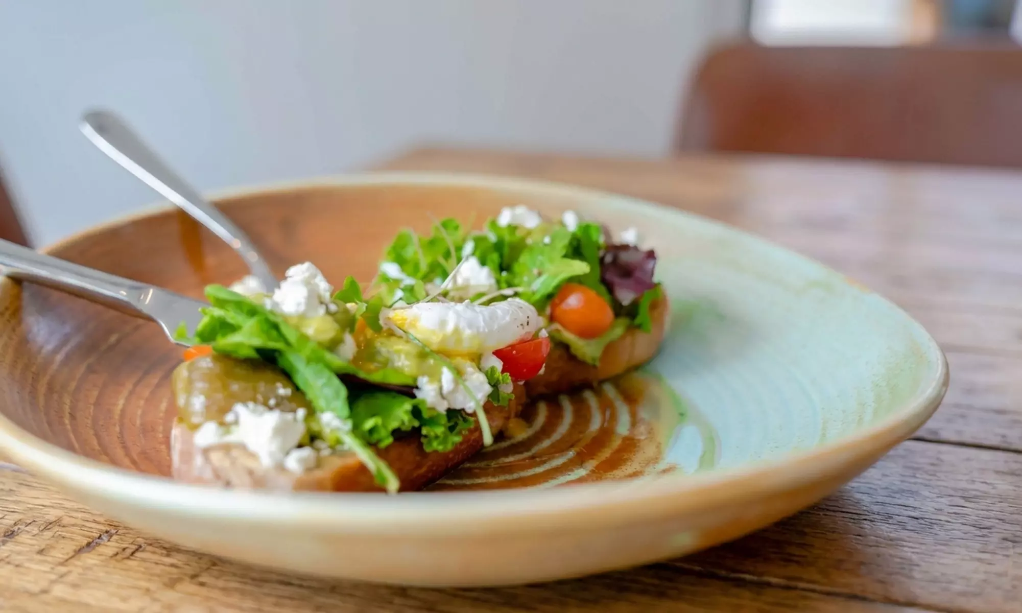 3 Course Lunch Menu with 1 Soft Drink or House Beverage for up to 4