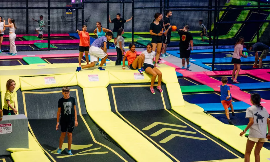 1 o 2 horas de saltos en camas elásticas