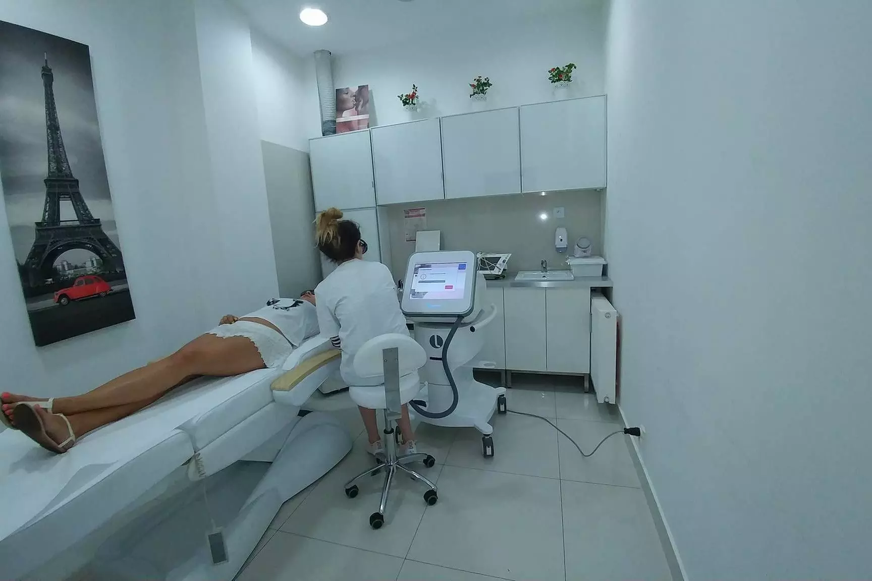 Nowoczesne odmładzanie bez skalpela: zabieg HIFU na wybraną okolicę