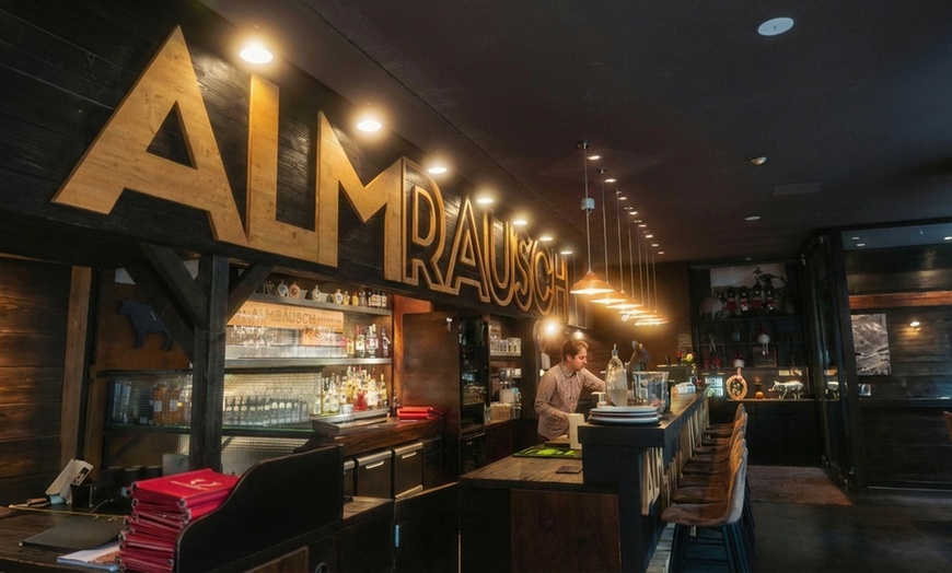 Image 6: 3-Gänge-Menü „Deluxe“ für 2 oder 4 Personen