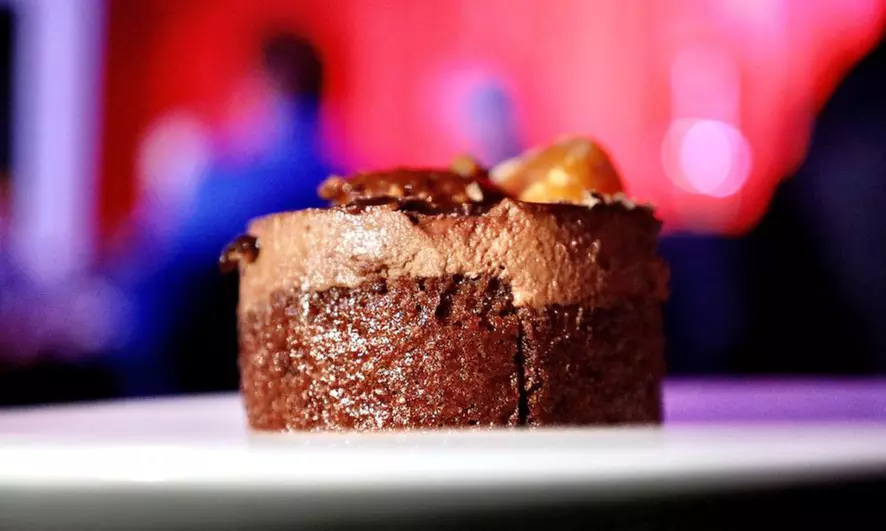 Soirée cabaret et repas pour deux en option à Milady Opera