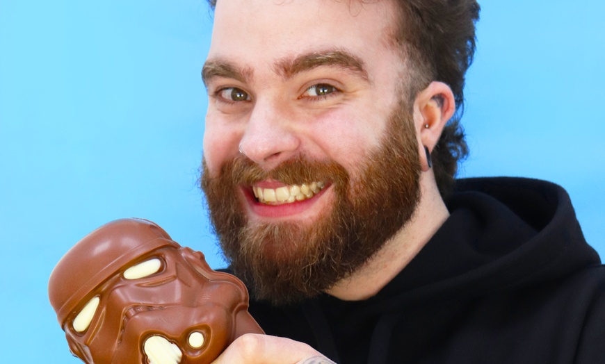 Image 9: Gift sorted with this Limited Edition Stormtrooper Chocolate Helmet!