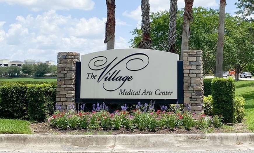 Image 8: Enhance Your Look with 20, 30, or 40 Units of Botox