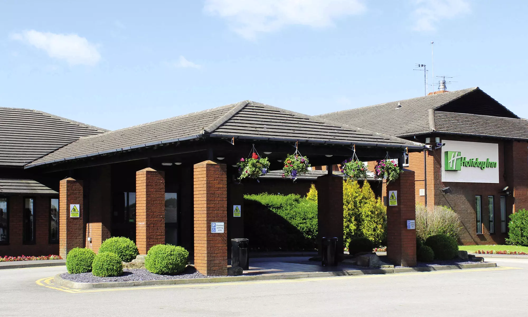 Holiday Inn Close To Alton Towers