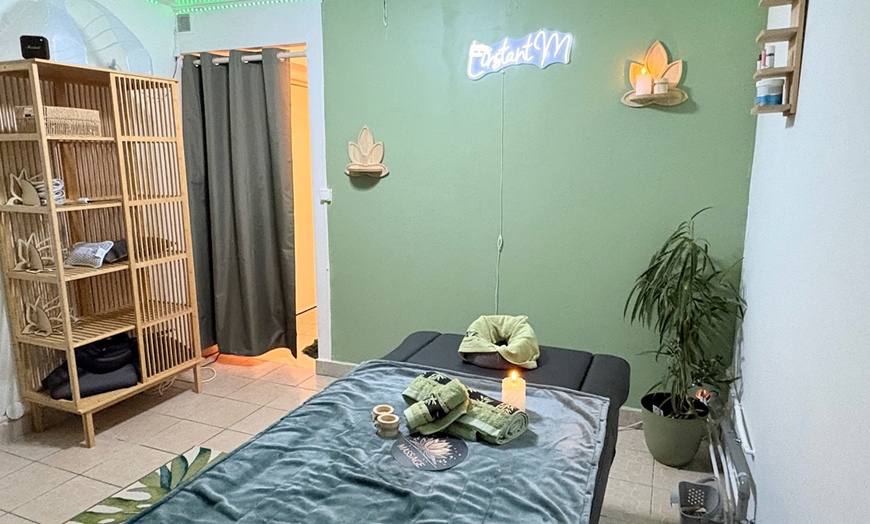 Image 7: Modelages relaxants du corps aux huiles végétales 