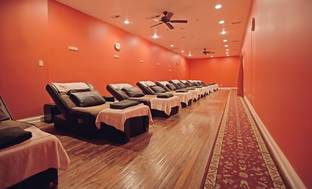 image for One 40- or 60-Minute Reflexology Treatments or Three 60-Minute Treatments at VIP Feet Feel Spa (Up to 70% Off)