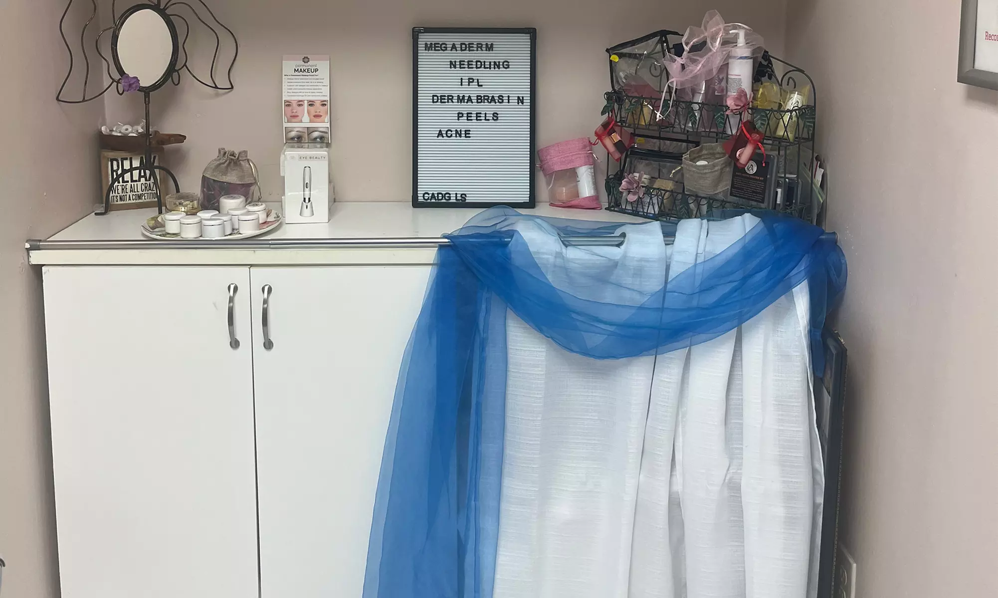 Signature Deep Clean Facial Options for Glowing Skin