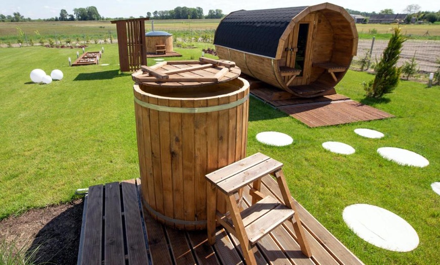 Image 22: Ciechocinek: 1-3 noce dla 1 lub 2 osób z wyżywieniem i opcją spa