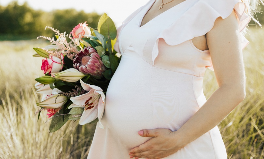 Image 2: 60 Min. Outdoor-Fotoshooting in Wunschkulisse inkl. 1 - 3 Bilder
