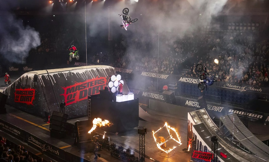 Image 1: Ticket für „Masters of Dirt - Die verrückteste Action Sport Show!“