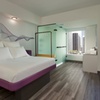 Image 2: Members Only: YOTEL Miami