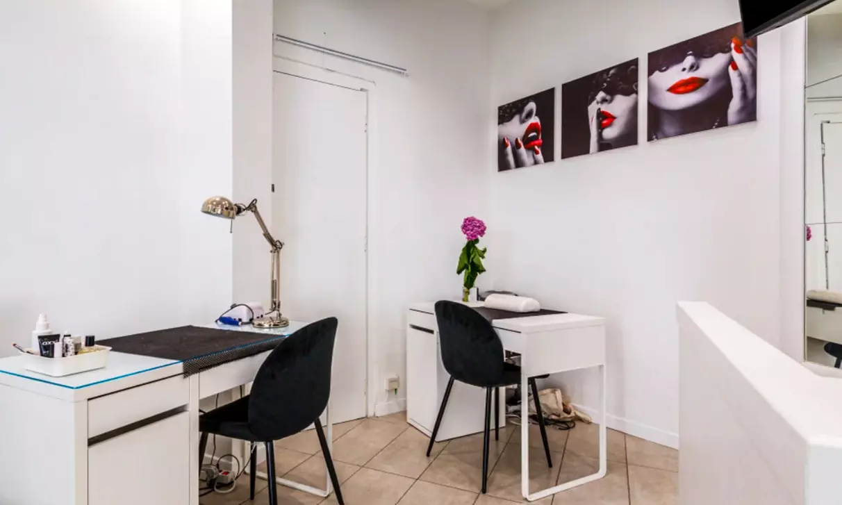 Beauté des mains et pieds en option avec semi-permanent à Beauté Art