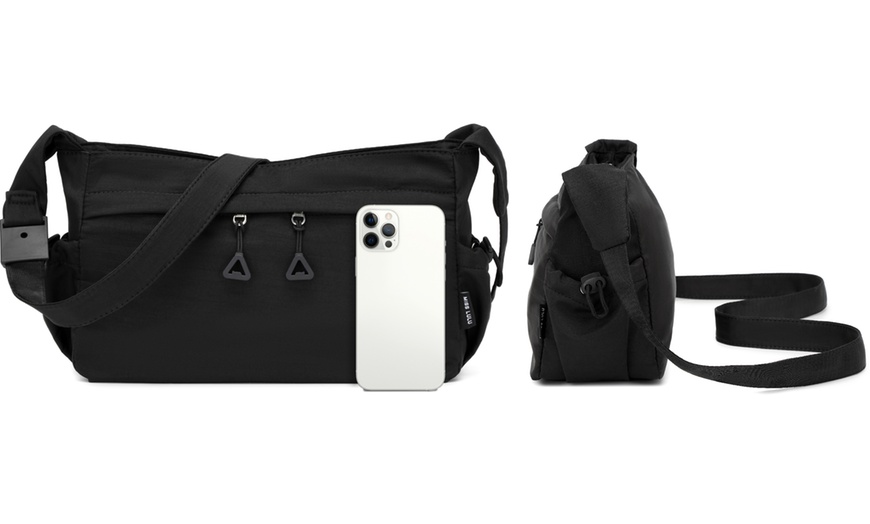 Image 4: Bandolera de estilo casual con correa ajustable y múltiples bolsillos
