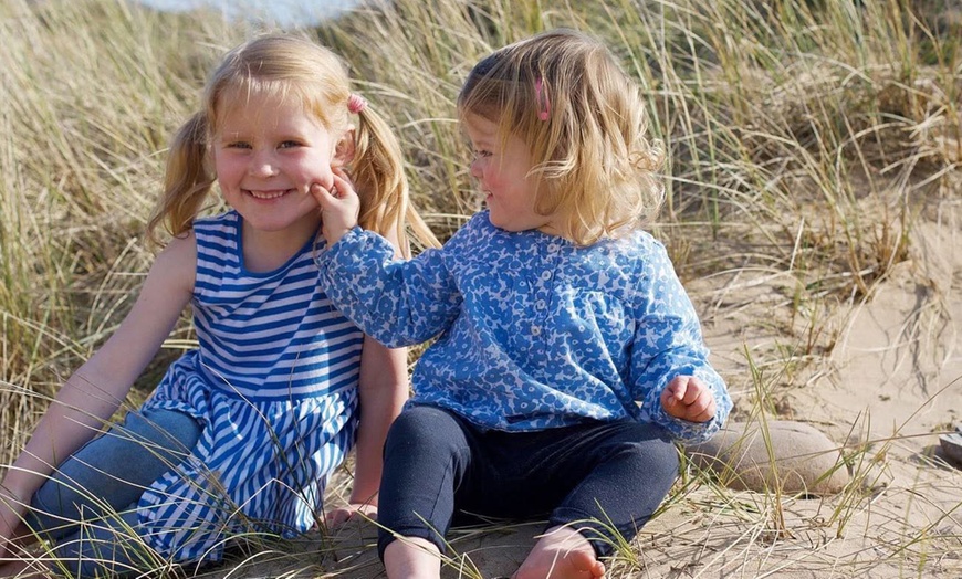 Image 6: Capture Family Magic with a Local Photoshoot in Swansea!