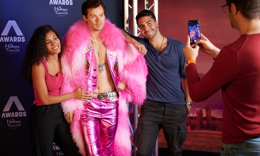 Image 1: Eintrittskarte für "Madame Tussauds Berlin" für 1 Kind / 1 Erwachsenen
