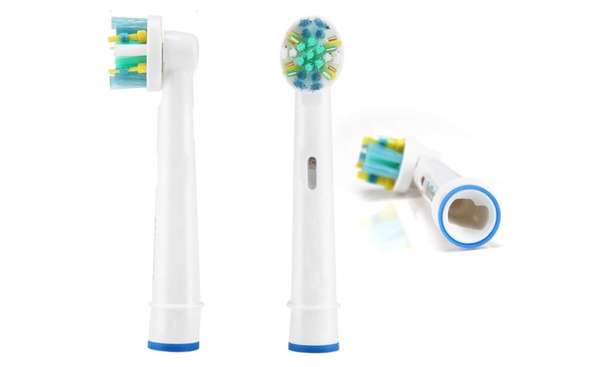Image 7: Replacement Toothbrush Heads for Oral-B: 4 or 8 Pieces