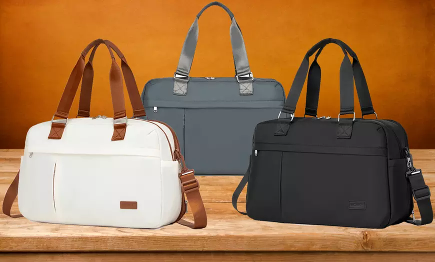 Image 1: 20L Expandable Travel Duffel Bag with Wet-Dry Compartment 
