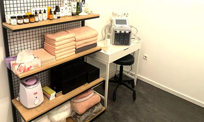 Langanhaltende Haarentfernung mit dem Dioden-Laser an 1 Zone