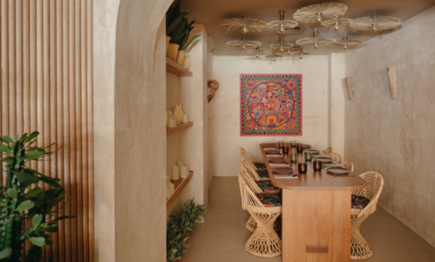 Image 8: Menús para 2 o 4 personas con entrante, principales, postres y bebidas