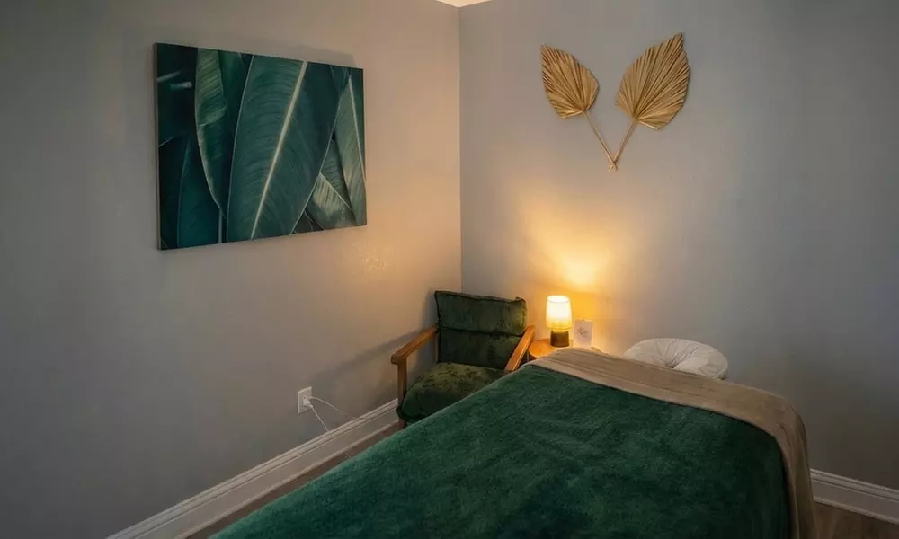 60-Minutes Deep Tissue Massage with Optional Cupping Therapy