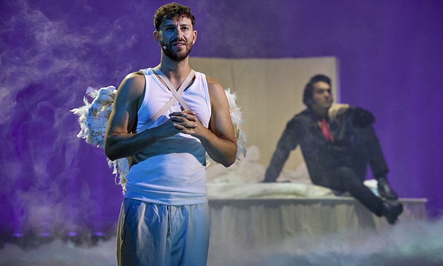 Image 7: Ticket & Magazin für "Elvis" vom 12.09.–09.11.25 im Varieté Stuttgart