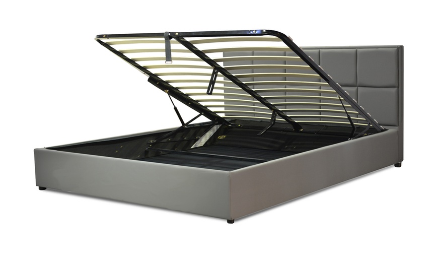 Image 14: Lit coffre Florence Simili cuir, matelas ''Empereur'' en option