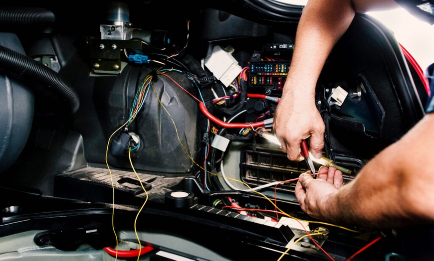 Image 2: Choose Your Oil Change: Up to 5qts Full Synthetic or Synthetic Blend