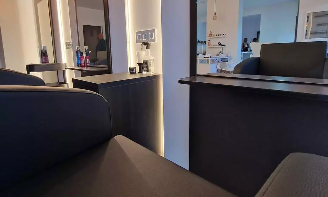 Microblading de cejas con visagismo para 1 persona