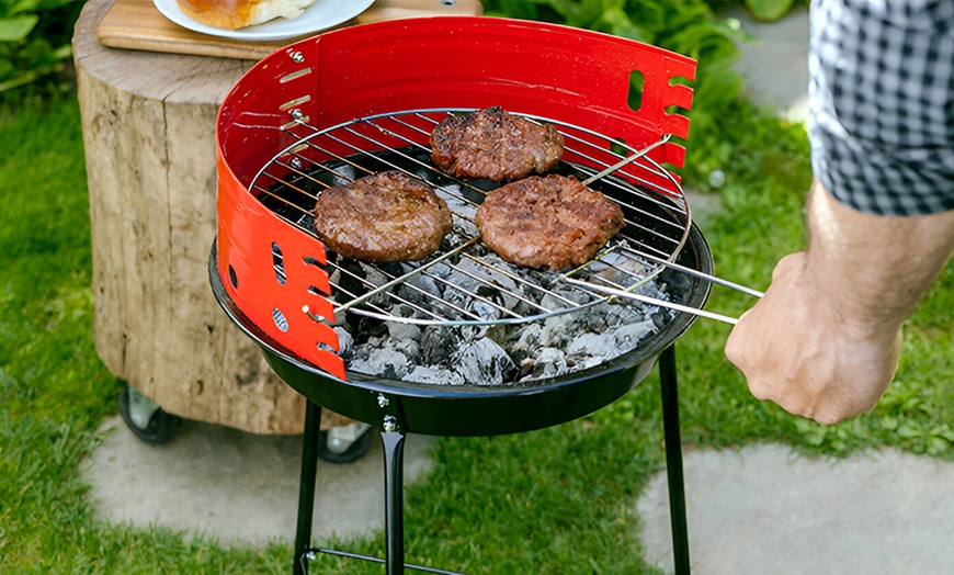 Image 13: Barbecue in model naar keuze 