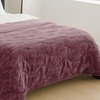 Image 36: Premium Winter Quilt: Soft, Hypoallergenic and Luxurious Comfort