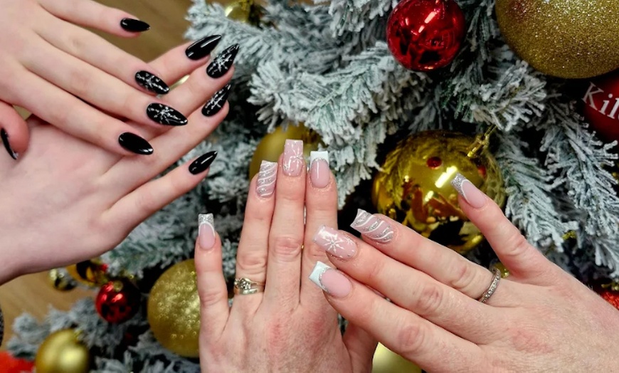 Image 2: Shellac Toes, BIAB Nails, Full Pedi w/ Shellac, File & Shellac Hand