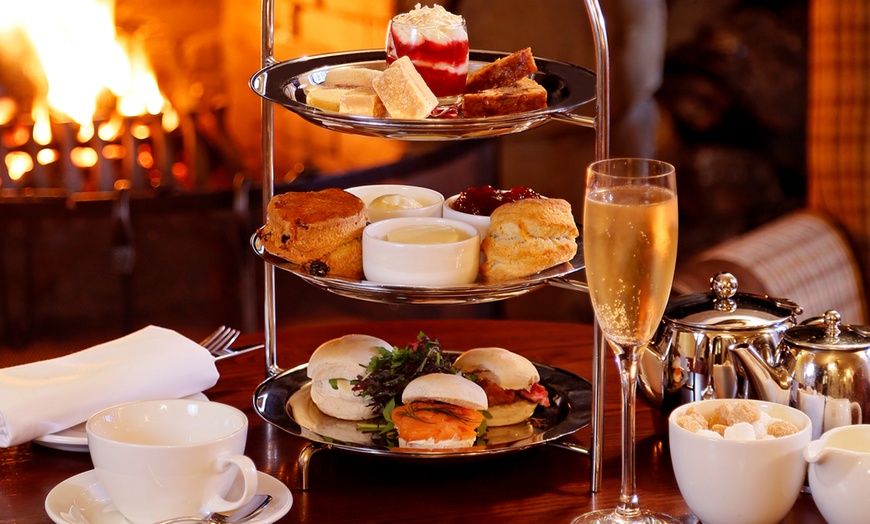 Image 4: Afternoon Tea for Two