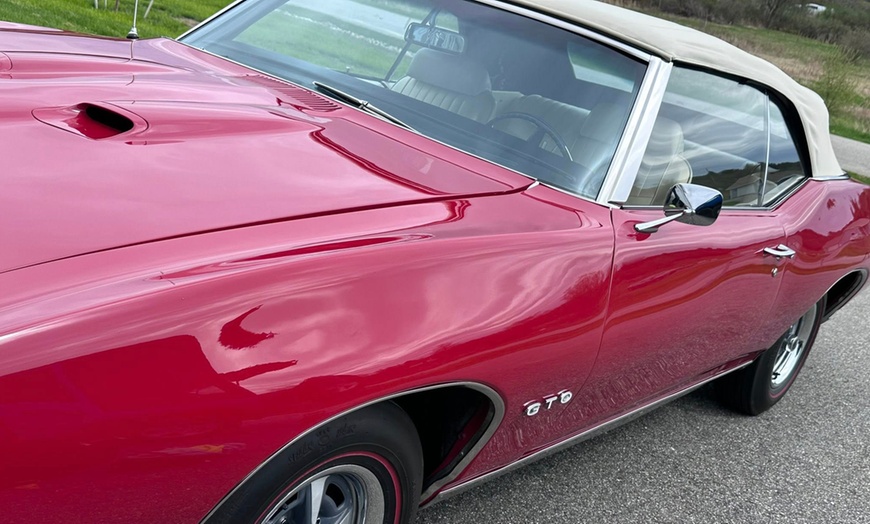 Image 3: Mobile Car Detailing for Every Vehicle Size