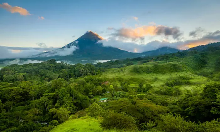 ✈ 3- or 7-Night Costa Rica Mystery Vacation w/Air, Car